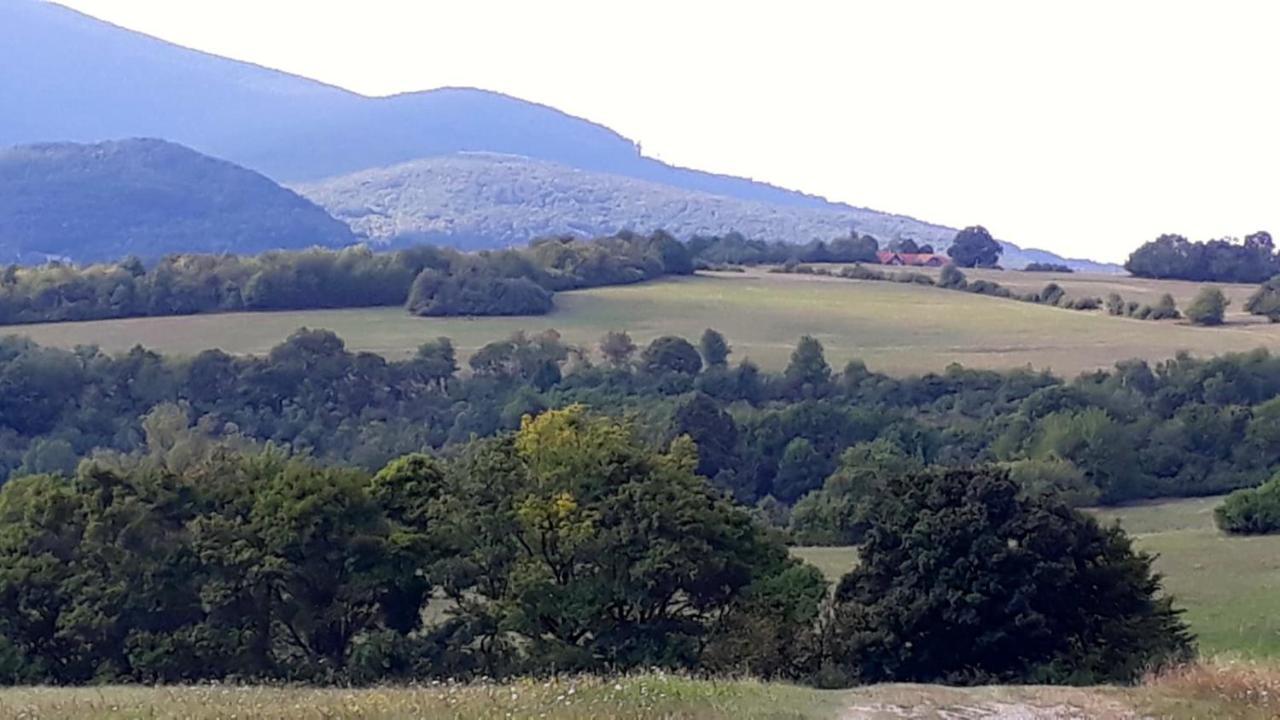 ホテル Selanka Off Road Hill View Moravske Lieskove エクステリア 写真